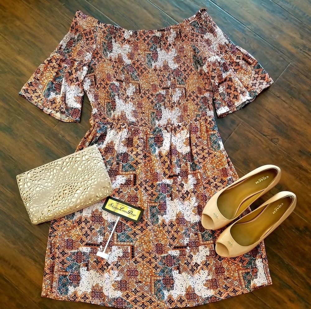 LIKE NEW! Off The Shoulder Aztec Boho Mini Dress